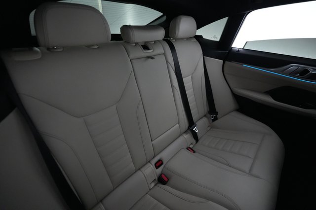 2023 BMW i4 — photo 4 of 22