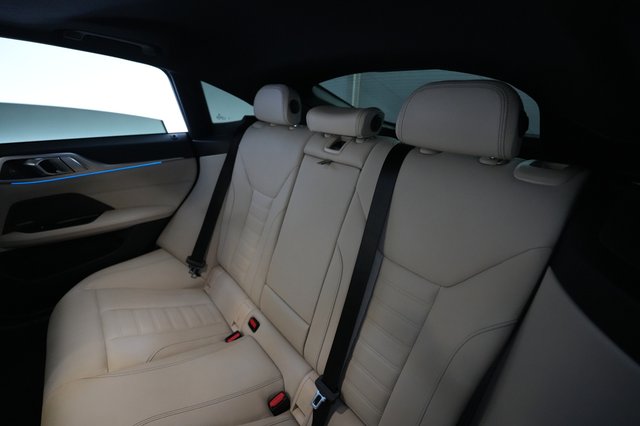 2023 BMW i4 — photo 18 of 22