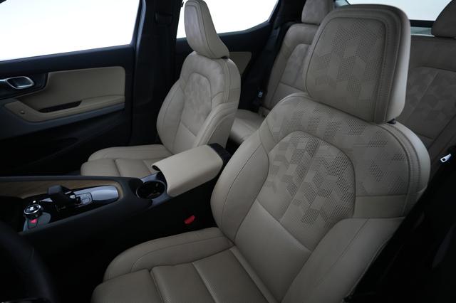2022 Polestar 2 — photo 3 of 24