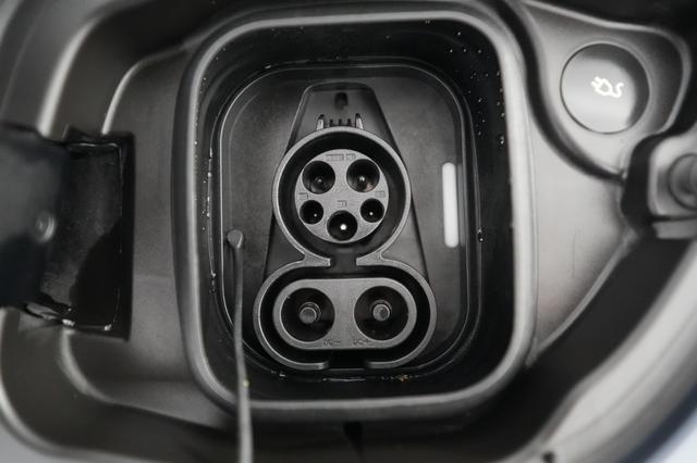 2022 Polestar 2 — photo 8 of 24