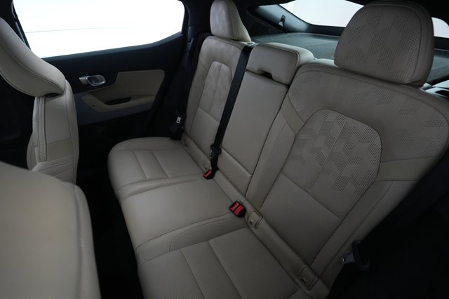 2022 Polestar 2 — photo 19 of 24