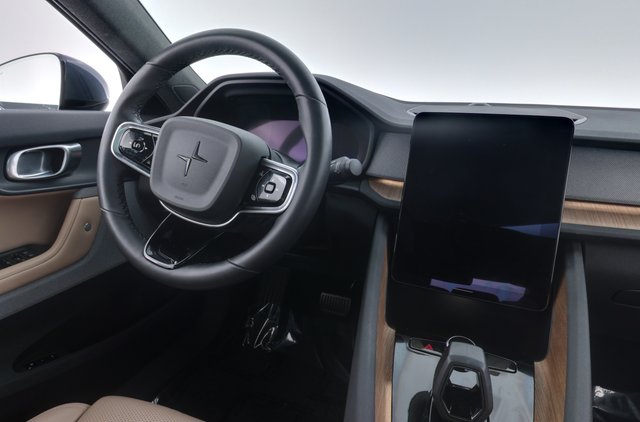 2022 Polestar 2 — photo 20 of 24