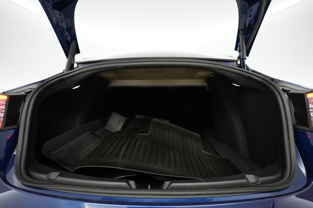 2022 Tesla Model 3 — photo 6 of 22