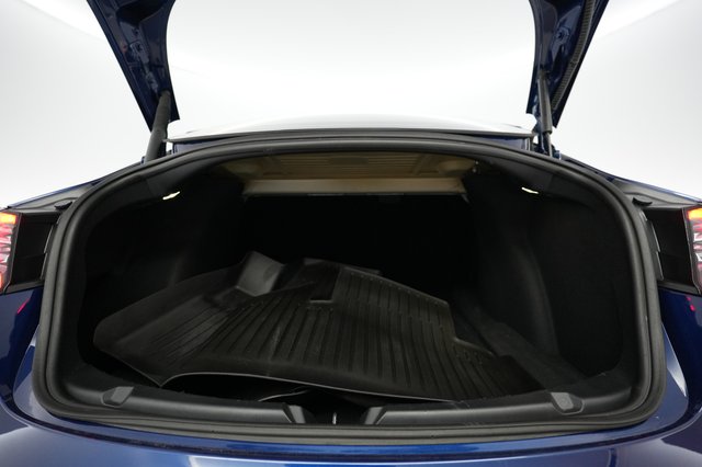 2022 Tesla Model 3 — photo 6 of 22