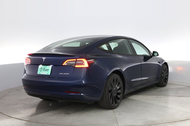 2022 Tesla Model 3 — photo 2 of 22