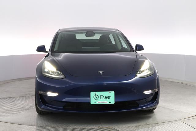 2022 Tesla Model 3 — photo 9 of 22