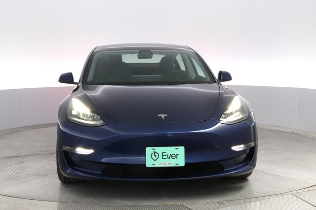 2022 Tesla Model 3 — photo 9 of 22