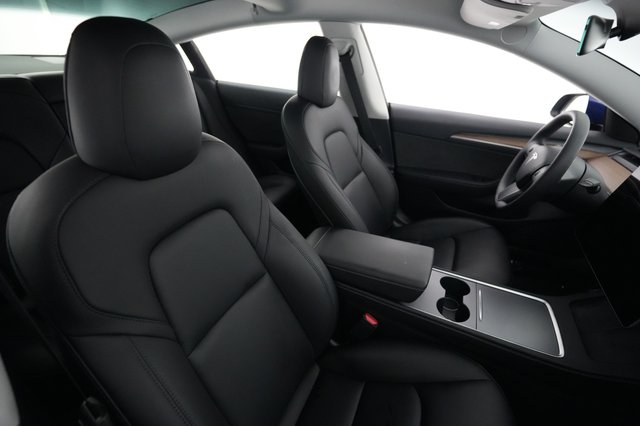 2022 Tesla Model 3 — photo 19 of 22