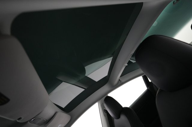 2022 Tesla Model 3 — photo 20 of 22