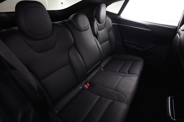 2022 Tesla Model S