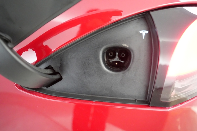 2022 Tesla Model S