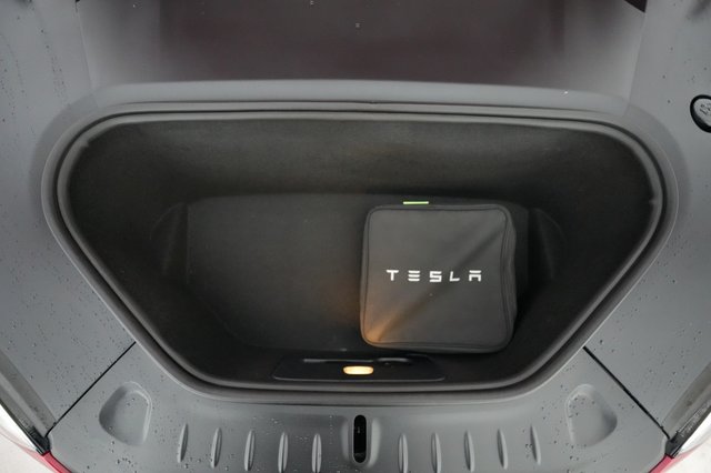 2022 Tesla Model S — photo 21 of 22