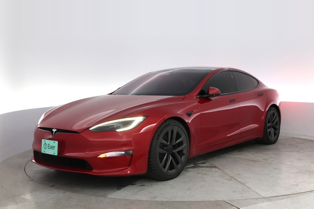 2022 Tesla Model S