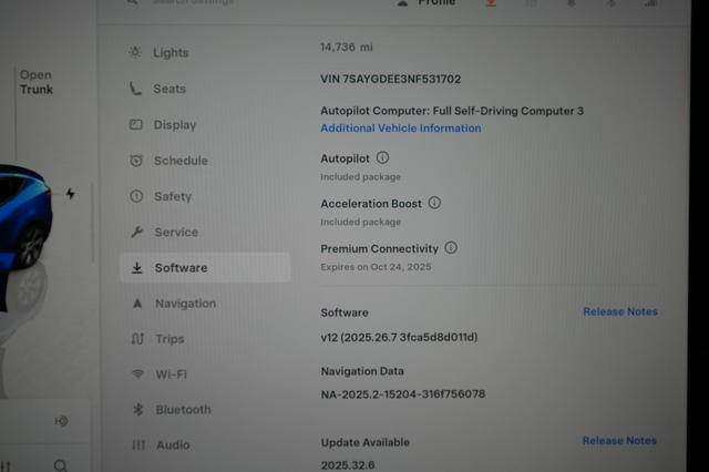 2022 Tesla Model Y — photo 5 of 22