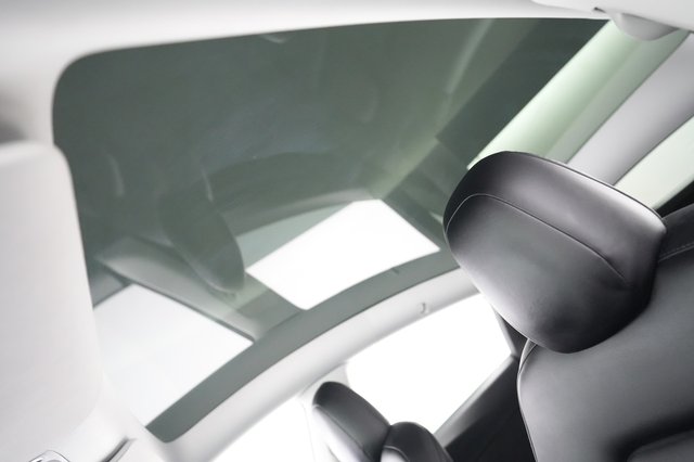 2022 Tesla Model Y — photo 20 of 22