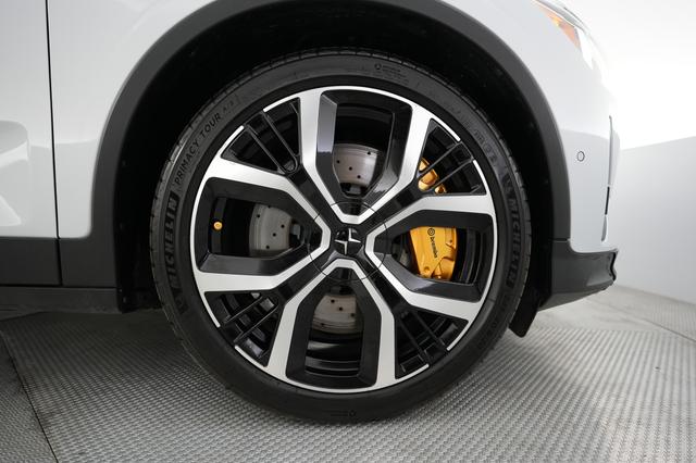 2022 Polestar 2 — photo 7 of 21