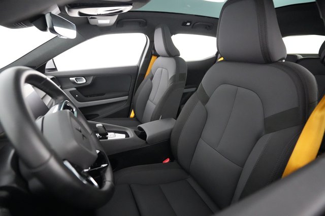 2022 Polestar 2 — photo 3 of 21