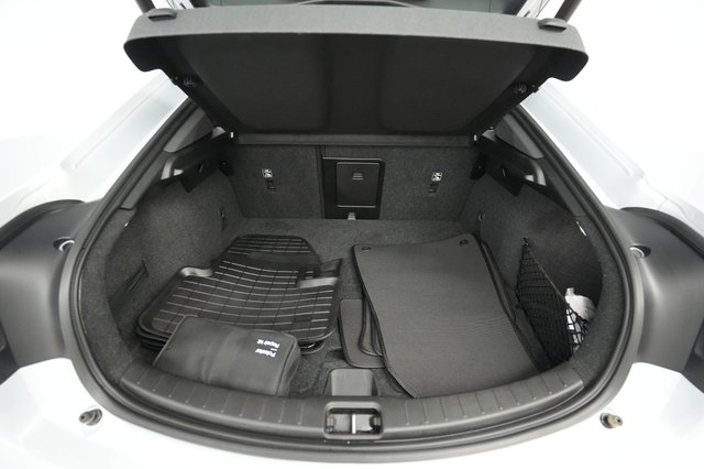 2022 Polestar 2 — photo 6 of 21