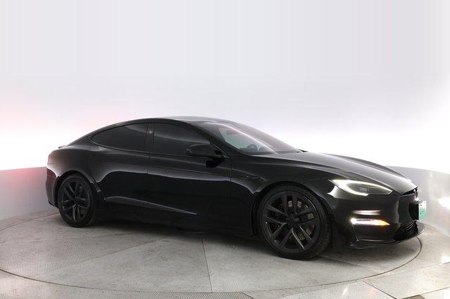 2023 Tesla Model S — photo 11 of 25
