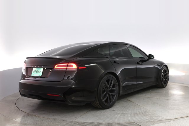 2023 Tesla Model S — photo 2 of 25