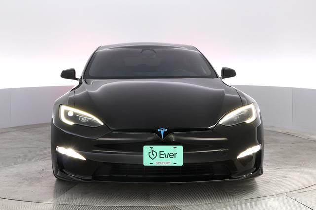 2023 Tesla Model S — photo 9 of 25
