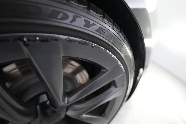2023 Tesla Model S — photo 23 of 25