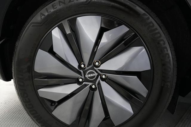 2023 Nissan Ariya — photo 7 of 21