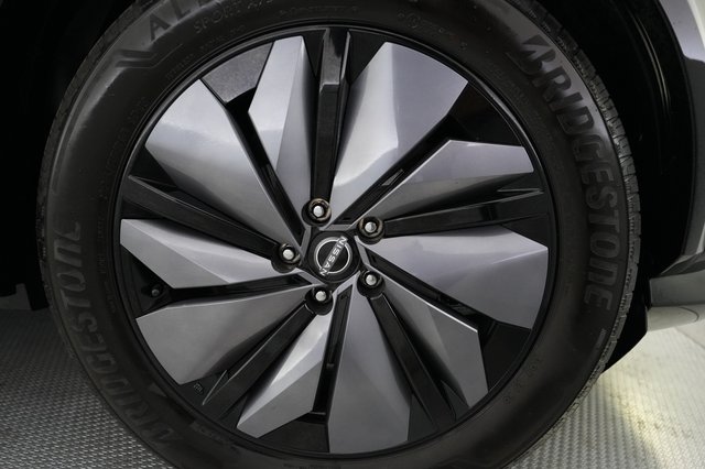 2023 Nissan Ariya — photo 17 of 21