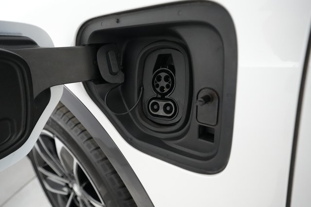 2024 Acura ZDX — photo 8 of 21