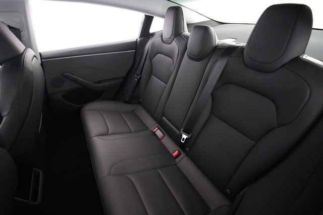 2025 Tesla Model 3 — photo 18 of 22