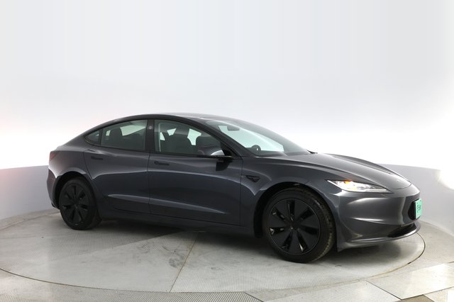 2025 Tesla Model 3 — photo 11 of 22