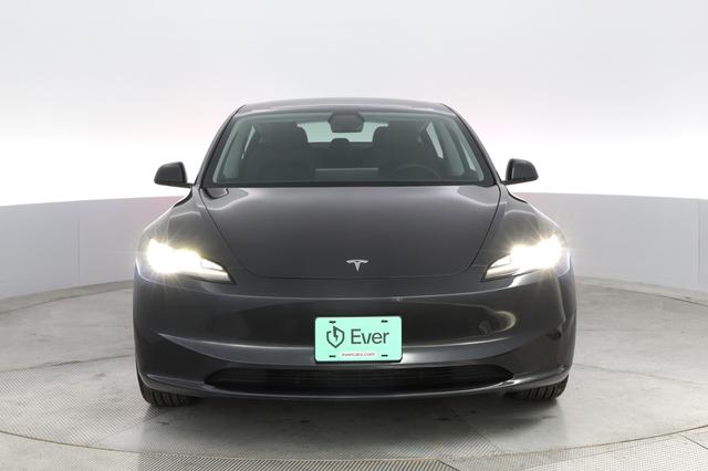 2025 Tesla Model 3 — photo 9 of 22