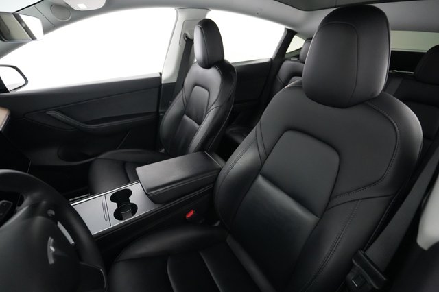 2022 Tesla Model Y — photo 3 of 25