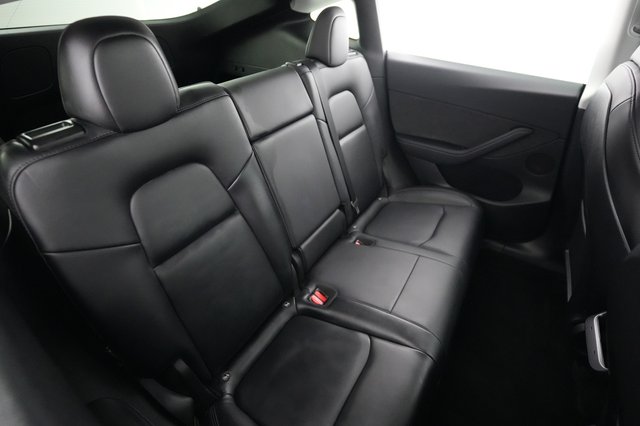 2022 Tesla Model Y — photo 4 of 25