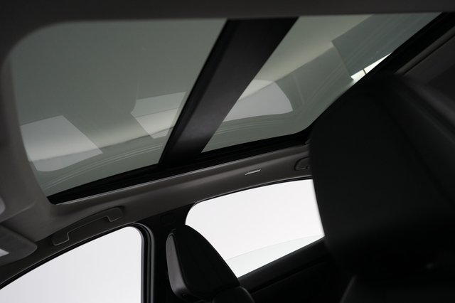2023 Nissan Ariya — photo 20 of 21