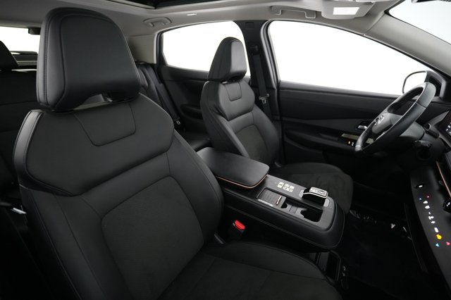2023 Nissan Ariya — photo 19 of 21