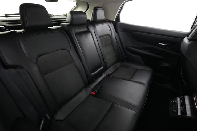 2023 Nissan Ariya — photo 4 of 21