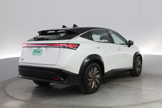 2023 Nissan Ariya — photo 2 of 21