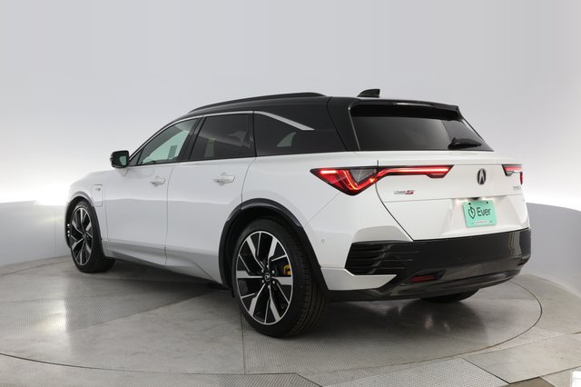 2024 Acura ZDX — photo 13 of 21