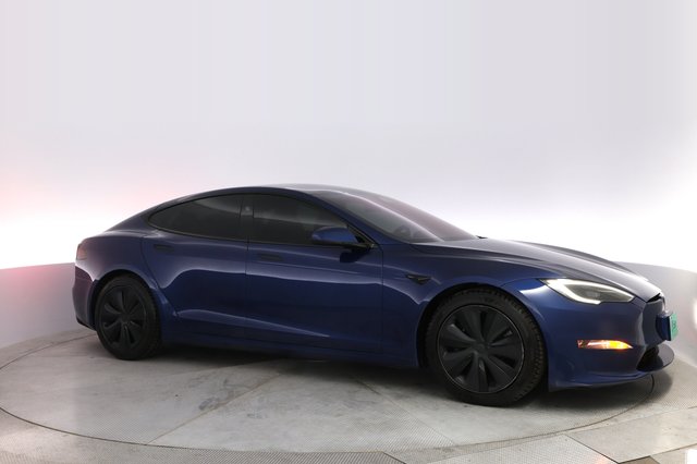 2024 Tesla Model S — photo 11 of 21