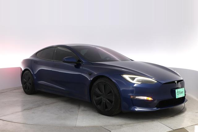2024 Tesla Model S — photo 10 of 21