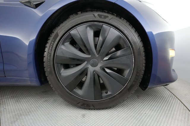 2024 Tesla Model S — photo 15 of 21