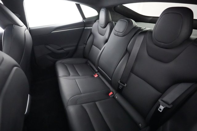 2024 Tesla Model S — photo 18 of 21