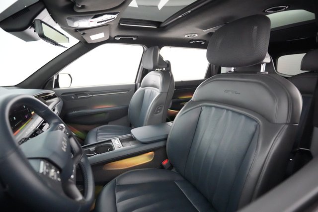2024 Kia EV9 — photo 3 of 22