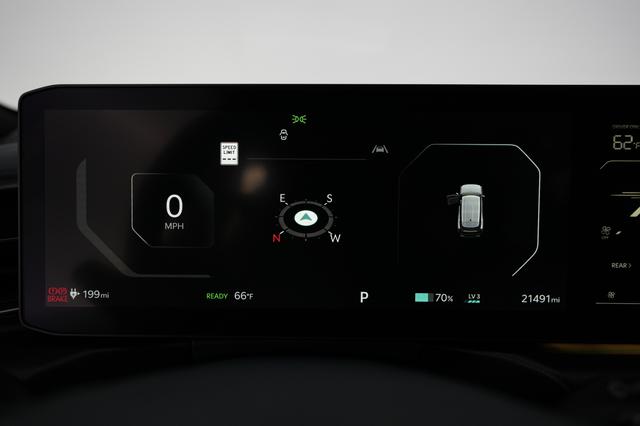 2024 Kia EV9 — photo 5 of 22