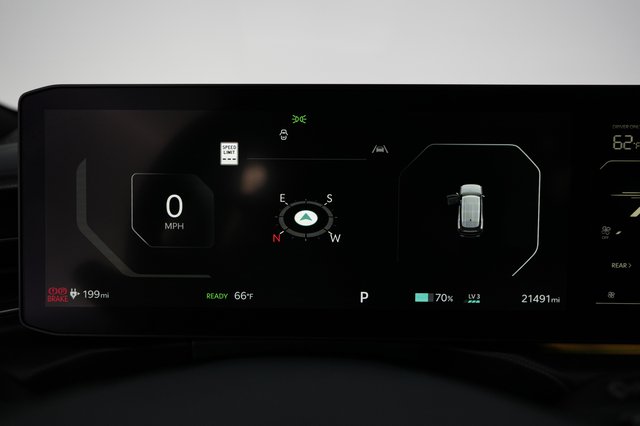 2024 Kia EV9 — photo 5 of 22