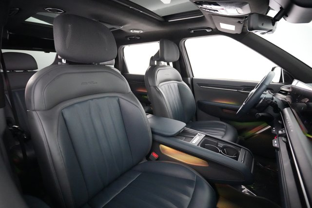 2024 Kia EV9 — photo 18 of 22