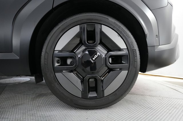 2024 Kia EV9 — photo 7 of 22
