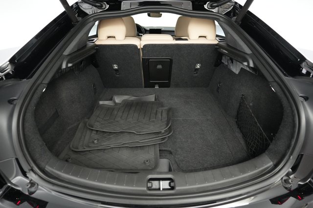 2022 Polestar 2 — photo 6 of 22