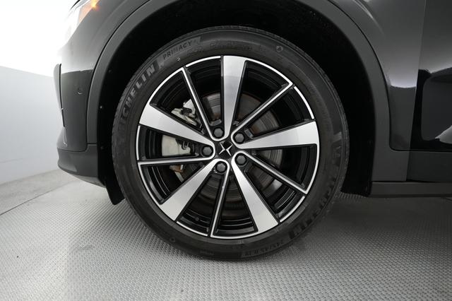 2022 Polestar 2 — photo 7 of 22